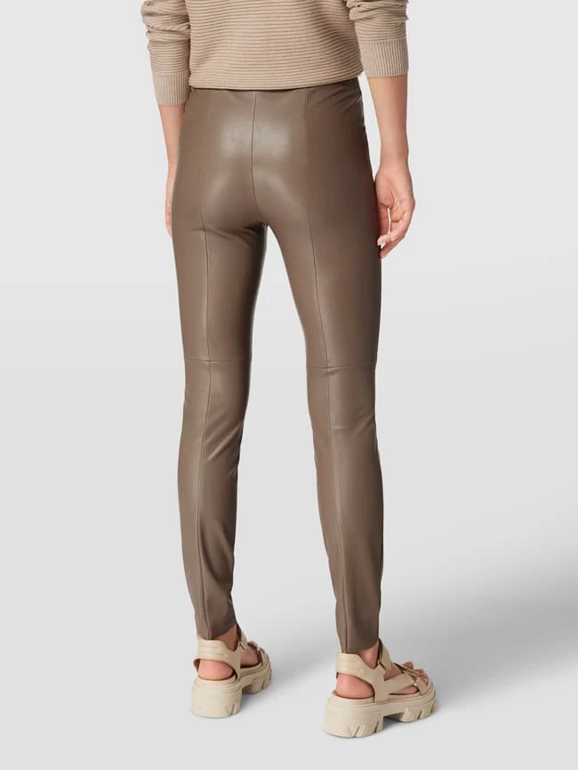 Cambio Hose In Leder-Optik Modell 'RANDA' - Taupe – Bild 5