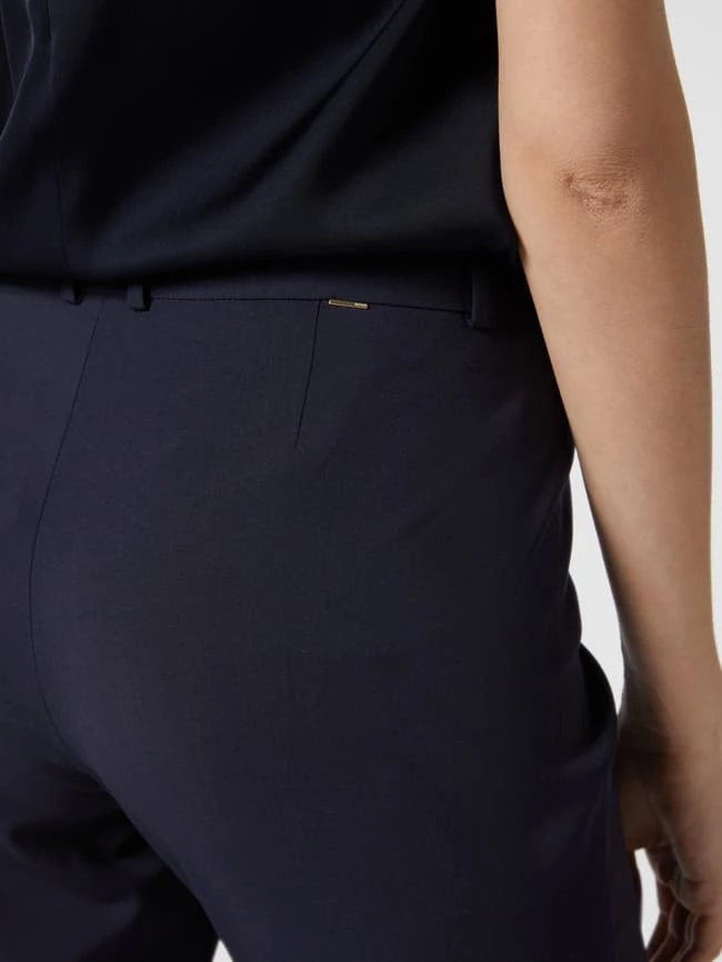 BOSS Stoffhose Aus Schurwolle Mit Stretch-Anteil - Marineblau – Bild 3