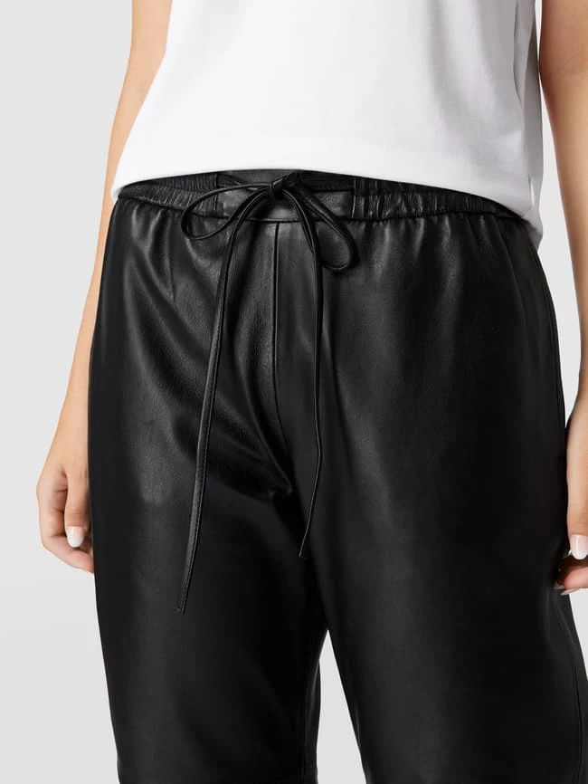 Weekend Max Mara Lederhose Mit Elastischem Bund Modell 'CALAO' - Schwarz – Bild 3
