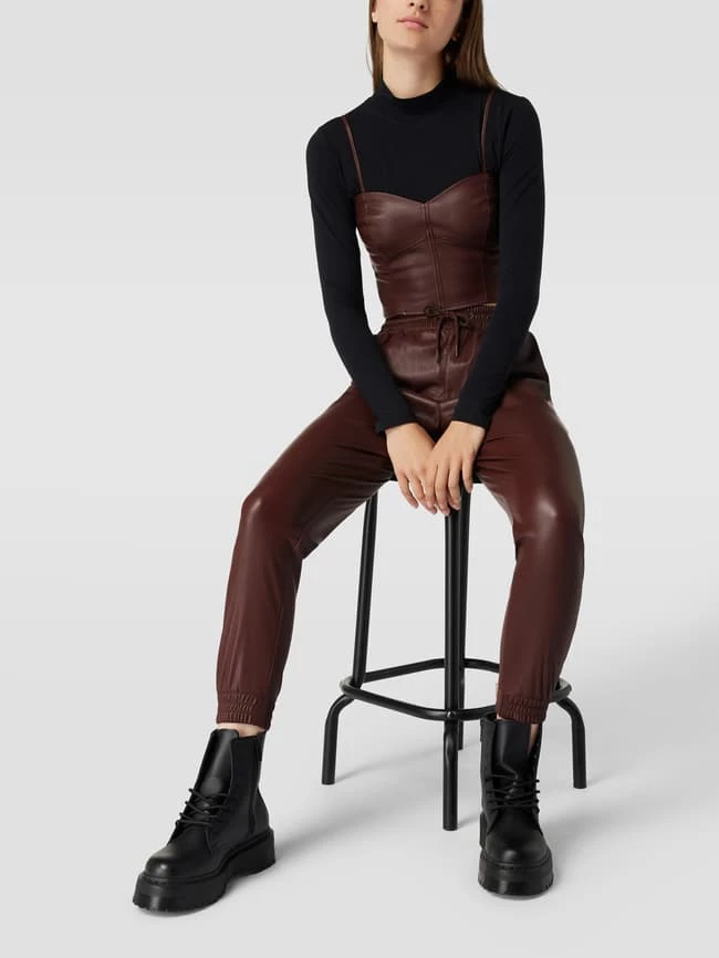 REVIEW Hose In Leder-Optik - Mittelbraun