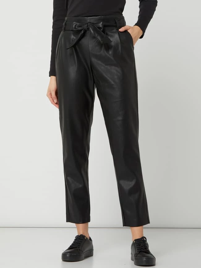 S.Oliver RED LABEL Cropped Paperbag-Hose In Leder-Optik - Schwarz – Bild 4